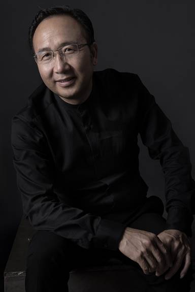 说明: 段辉 教授 谈球吧